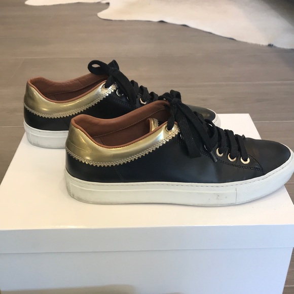 Givenchy Sneakers - Picture 3 of 7